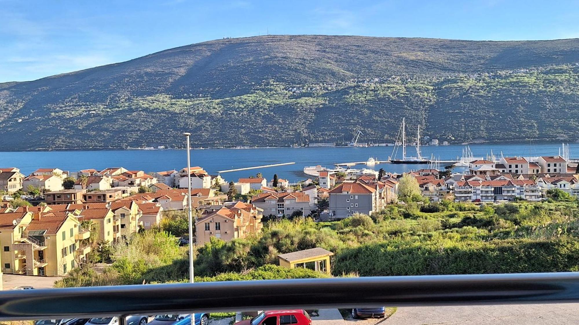 Villa Sea-N-Sun, 7 Bedrooms & Pool, Nearby Portonovi Marina. Thenovici Luaran gambar